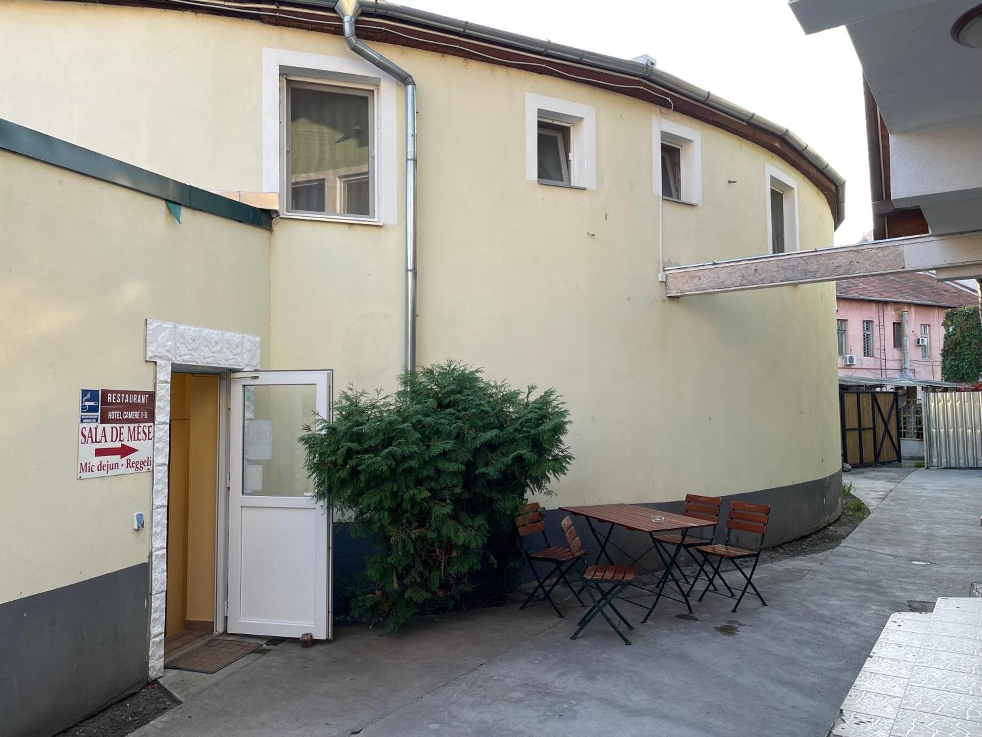 Hotel Sugas Sfântu Gheorghe Exterior foto